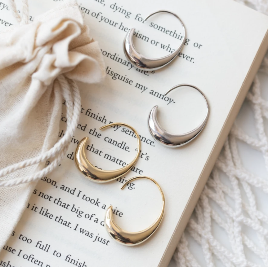 Pendientes Dorados Elegantes