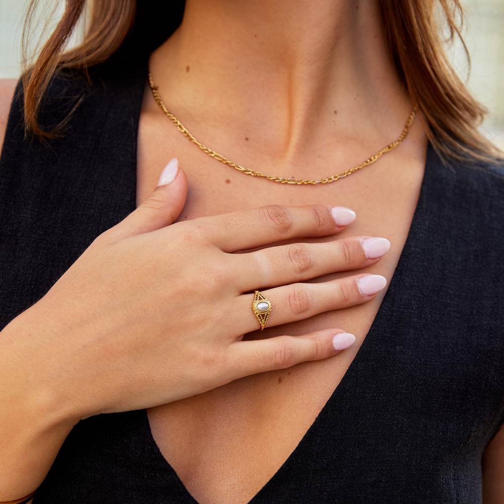 Basilia - Anillo de Perlas Vintage