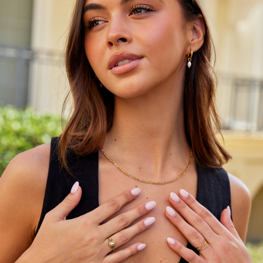 Basilia - Anillo de Perlas Vintage