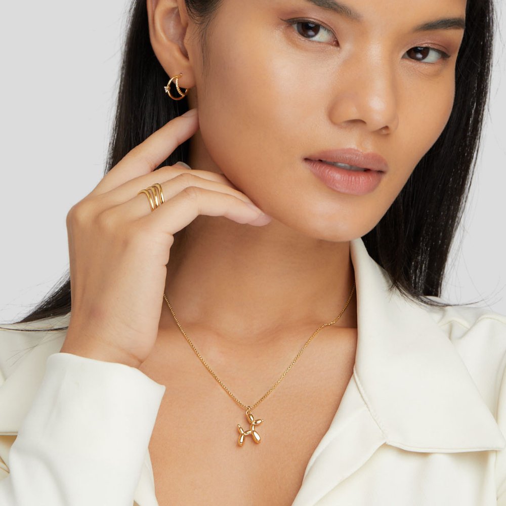 Collar de Bola Dorada con Forma de Animal