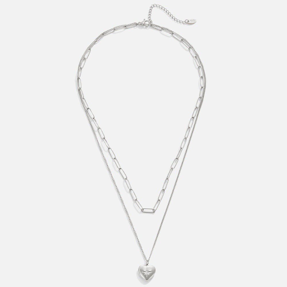 Collar de Corazón y Clip de Oficina