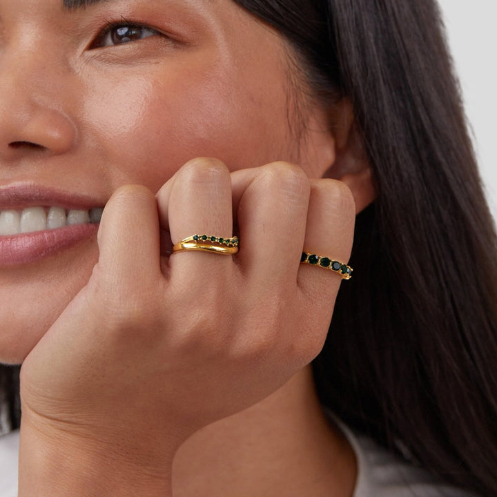 Celia - Anillo estratificado en verde esmeralda