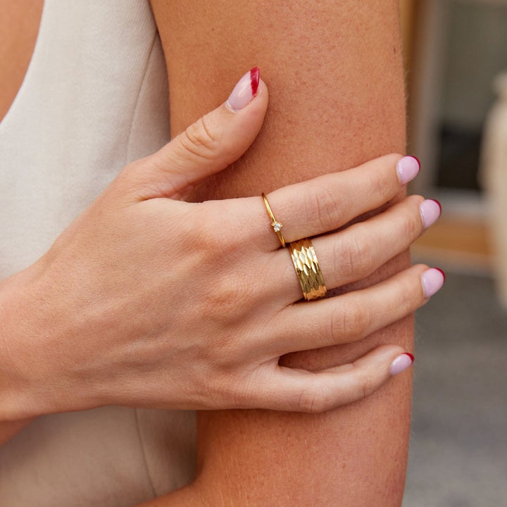 Zaira - Anillo de Corazón de Cristal