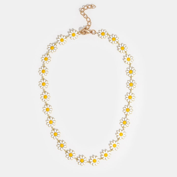 Collar de margarita blanca